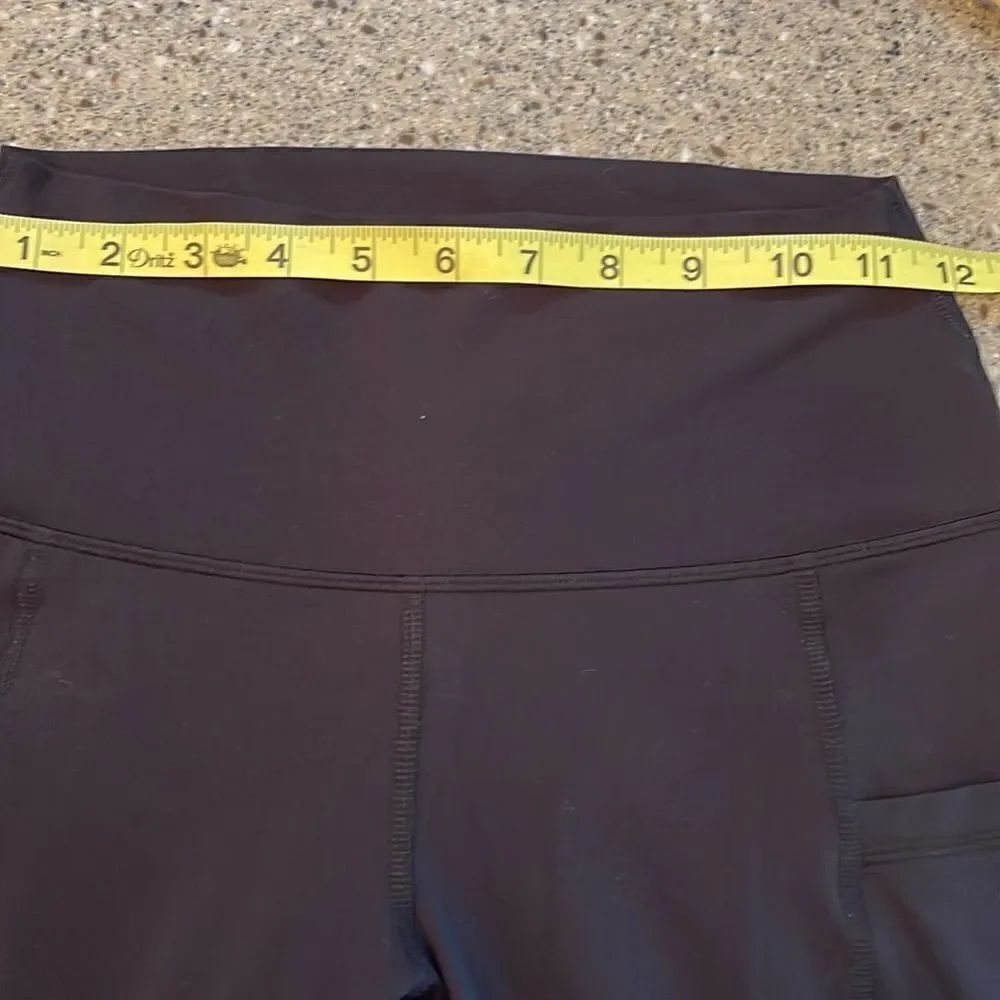 YOGALICIOUS Side Pocket Legging  - Picture 2 of 10